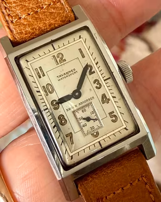 Tavannes Clamshell