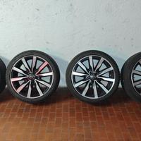 cerchi e gomme 18  Toyota corolla Hybrid  