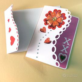 Biglietto augurale con fiore 3D e strass