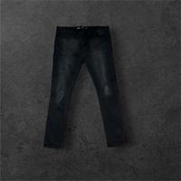 Jeans nero con strappi stile skater 🛹|IT 52