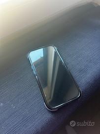 iPhone 15 azzurro cielo