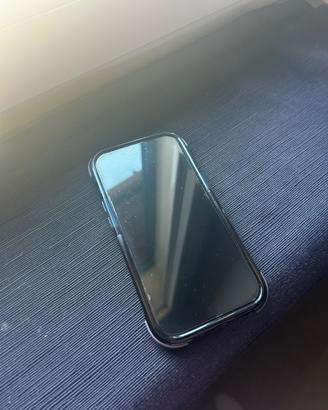 iPhone 15 azzurro cielo