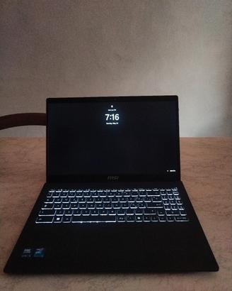 Laptop MSI Modern Ai 15 H
