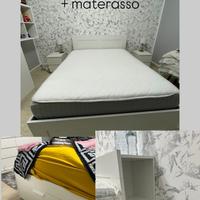 Struttura letto con materasso