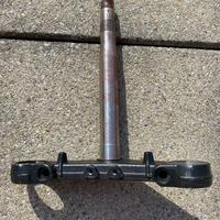 Piastra forcella inferiore Yamaha MT03 06-14