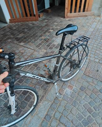 bicicletta da cicloturismo Scott