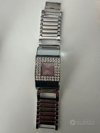 Orologio rosa con strass