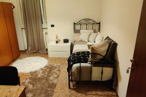 Stanza singola in Appartamento signorile Campus