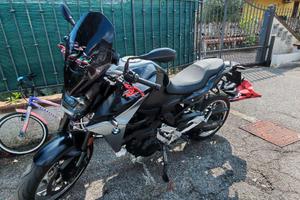 BMW F900R