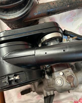 Carburatore conpleto di collettore