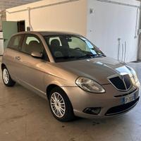 Lancia Ypsilon 1.2 Oro