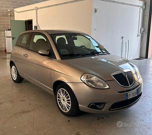 Lancia Ypsilon 1.2 Oro
