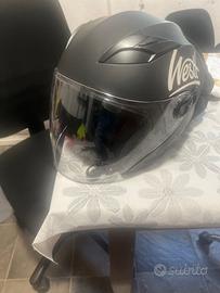 Casco moto : scooter con occhialini integrati -