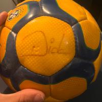 Pallone autografato da  dida e cafu 2003