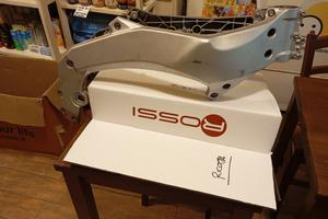 telaio con documenti per reimmatricolazione aprili