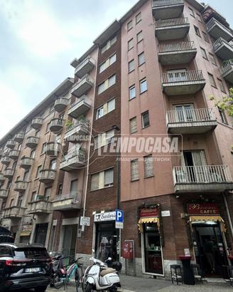 TRILOCALE CON DOPPI SERVIZI