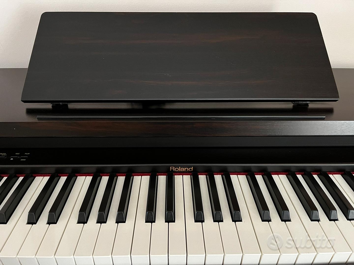 Roland hp 1600e on sale digital piano