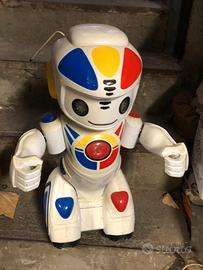 Emilio robot