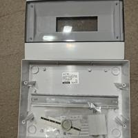 centralino elettrico da parete