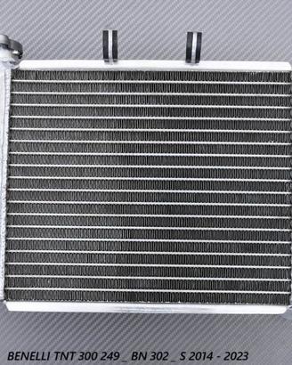 Radiatore BENELLI TNT 300 249 BN 302 S 2014 23