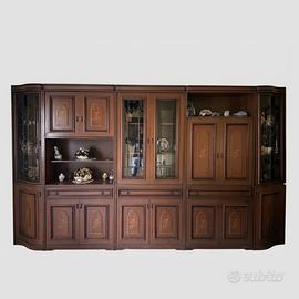 Parete attrezzata classica in legno