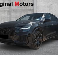 Audi Q8 RS TFSI V8 quattro tiptronic
