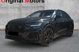 Audi Q8 RS TFSI V8 quattro tiptronic