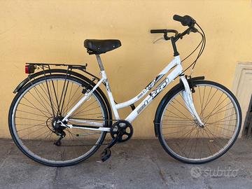 bicicletta city bike ruota 28 pollici da città 