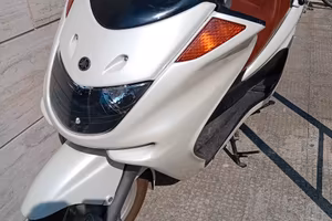 Majestic 250 anno 2001