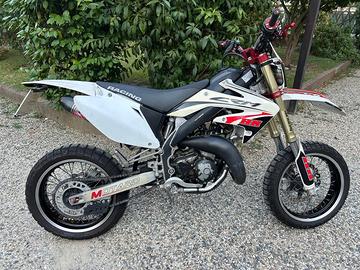 Hm Crm 125cc 2t  Derapage Competition