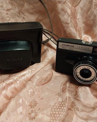 Fotocamera analogica LOMO Smena Symbol anni ’70