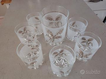 Servizio bicchieri