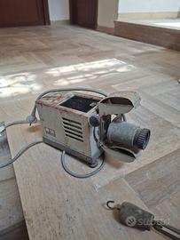 Proiettore diapositive vintage Malinverno MK100