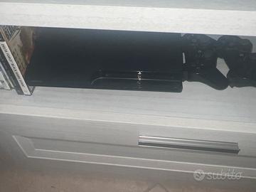 PlayStation 3 slim + 2 controller + 6 giochi