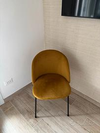 Set di sedie velluto color senape ocra gialla