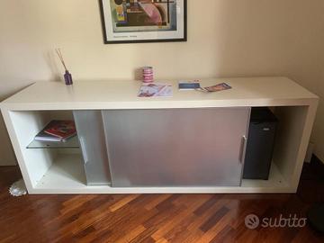 mobile basso per ufficio dim.220x50xH.75cm.