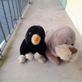 N. 2 PELUCHE DI " PINGUINO " E " TRICHECO "