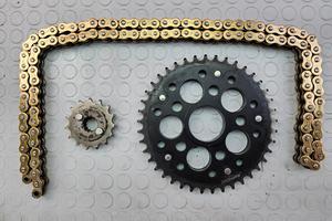 CORONA CATENA DUCATI MONSTER 796 2010 2014 ABS 201