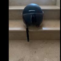 Casco jet