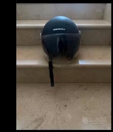 Casco jet