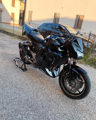 z750 black ed
