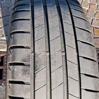 Gomme auto 195 55 r16