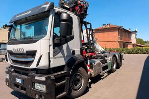IVECO STRALIS 480 scarrabile + gru con ragno