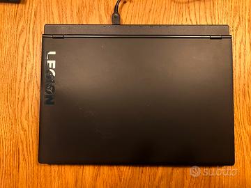 Lenovo Legion Y540 - i7 / RTX 2060 / 1tb SSD
