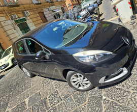 Renault Scenic X-Mod 1.5 tdci