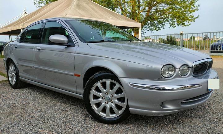 JAGUAR X-Type 2.5 V6 Executive GPL ASI