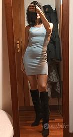 Mini abiti schiena nuda
Spalline sottili regolabil