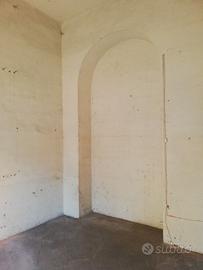 Pigneto-casilina, locale commerciale