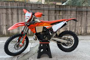 KTM 300 2t anno 2024