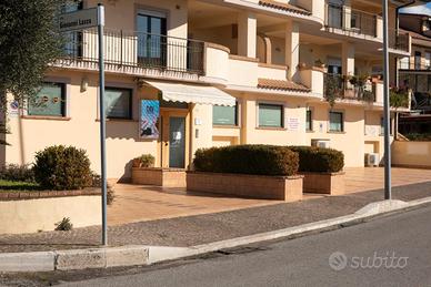 Locale commerciale 200mq